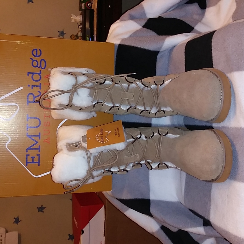 EMU RIDGE LACE UP  BOOTS - Picture 3 of 12